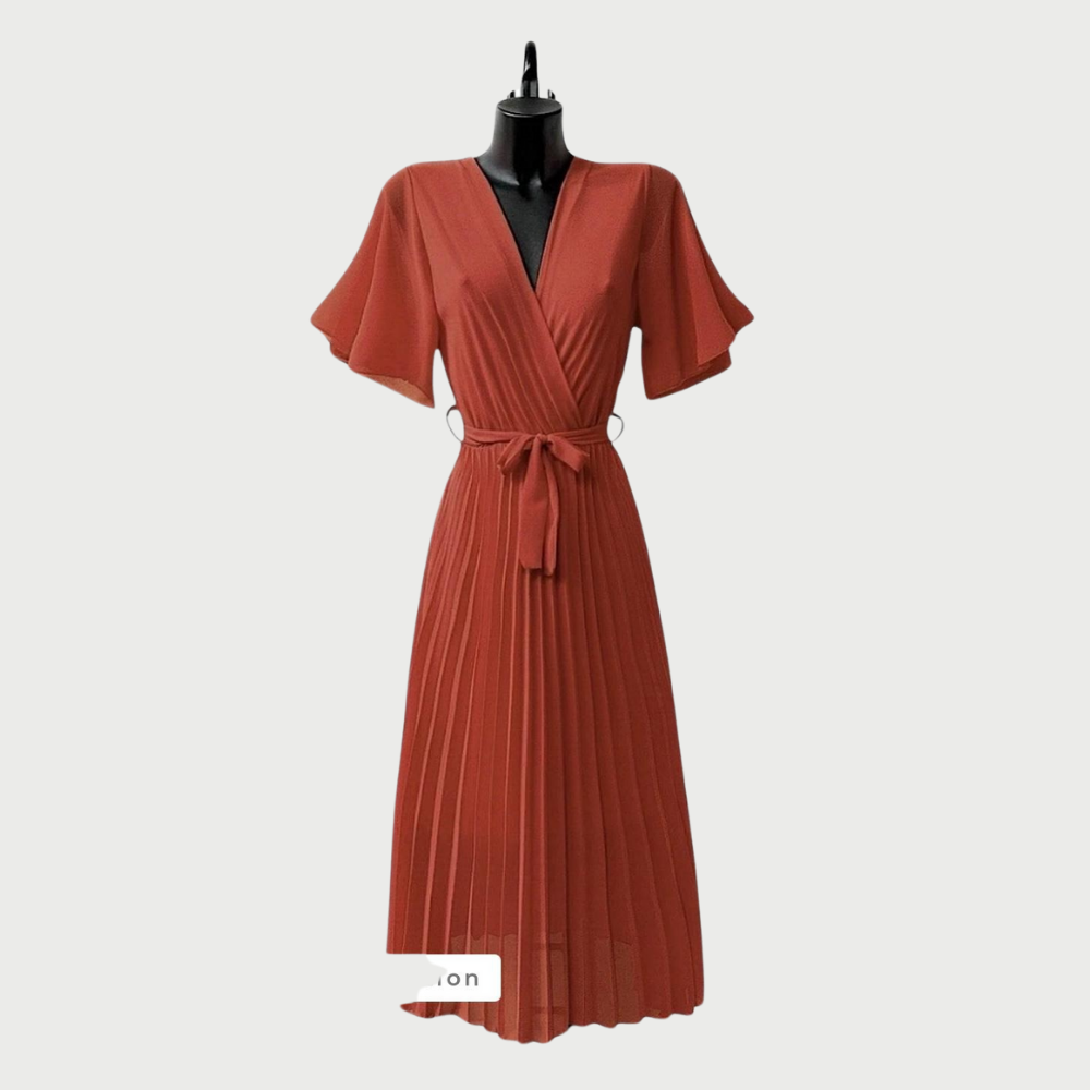 Robe en tissu plissé