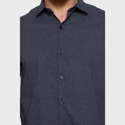 Chemise bleue élégante